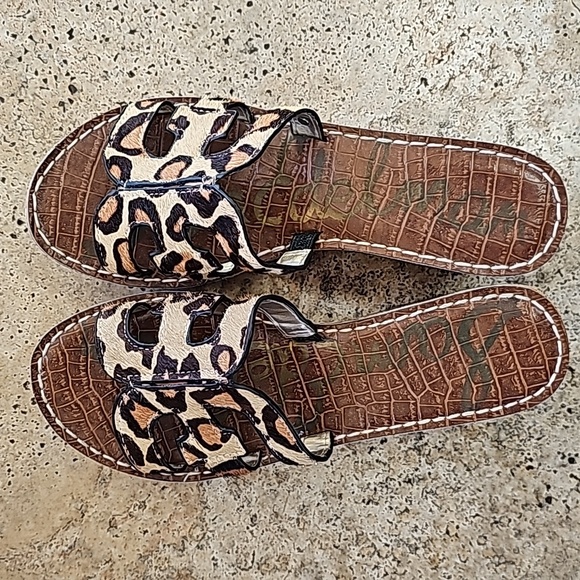 Sam Edelman leopard wedge slides - Picture 2 of 13